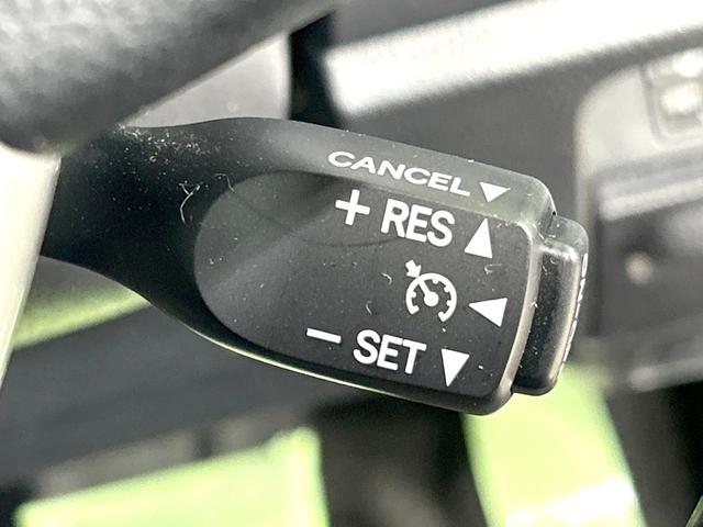 ヴォクシー ＺＳ　煌ＩＩＩ　後期型　モデリスタエアロ　両側電動ドア　純正９型ナビ　バックカメラ　セーフティセンス　ハーフレザー　クリアランスソナー　リアオートエアコン　ＬＥＤヘッド　ＥＴＣ　クルコン　純正１６インチＡＷ　フルセグ（30枚目）