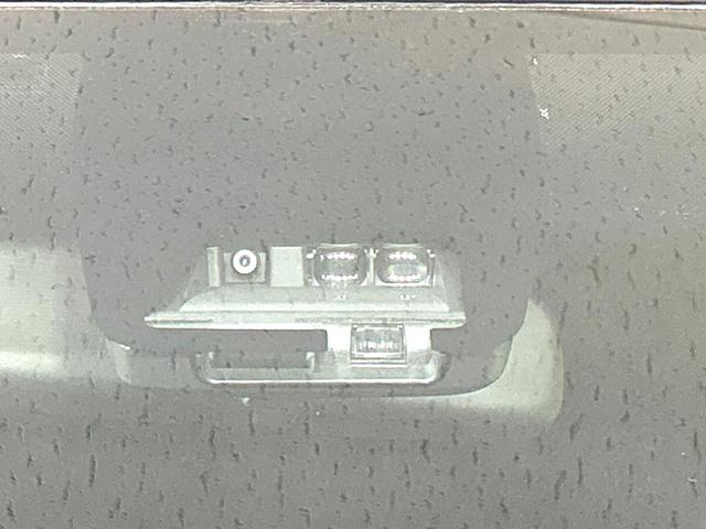 ヴォクシー ＺＳ　煌ＩＩＩ　後期型　モデリスタエアロ　両側電動ドア　純正９型ナビ　バックカメラ　セーフティセンス　ハーフレザー　クリアランスソナー　リアオートエアコン　ＬＥＤヘッド　ＥＴＣ　クルコン　純正１６インチＡＷ　フルセグ（33枚目）