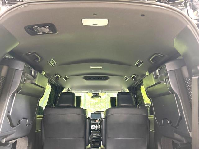 ヴォクシー ＺＳ　煌ＩＩＩ　後期型　モデリスタエアロ　両側電動ドア　純正９型ナビ　バックカメラ　セーフティセンス　ハーフレザー　クリアランスソナー　リアオートエアコン　ＬＥＤヘッド　ＥＴＣ　クルコン　純正１６インチＡＷ　フルセグ（36枚目）