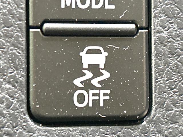 ヴォクシー ＺＳ　煌ＩＩＩ　後期型　モデリスタエアロ　両側電動ドア　純正９型ナビ　バックカメラ　セーフティセンス　ハーフレザー　クリアランスソナー　リアオートエアコン　ＬＥＤヘッド　ＥＴＣ　クルコン　純正１６インチＡＷ　フルセグ（62枚目）