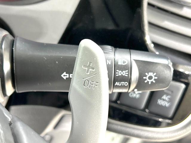 アウトランダーＰＨＥＶ Ｇナビパッケージ　４ＷＤ　純正ナビ　全周囲カメラ　１００Ｖ電源　ｅ－アシスト　禁煙　電動リアゲート　ハーフレザー　ステアリングヒーター　パワーシート　コーナーセンサー　スマートキー　ＬＥＤヘッド　ＥＴＣ　プライバシーＧ（34枚目）