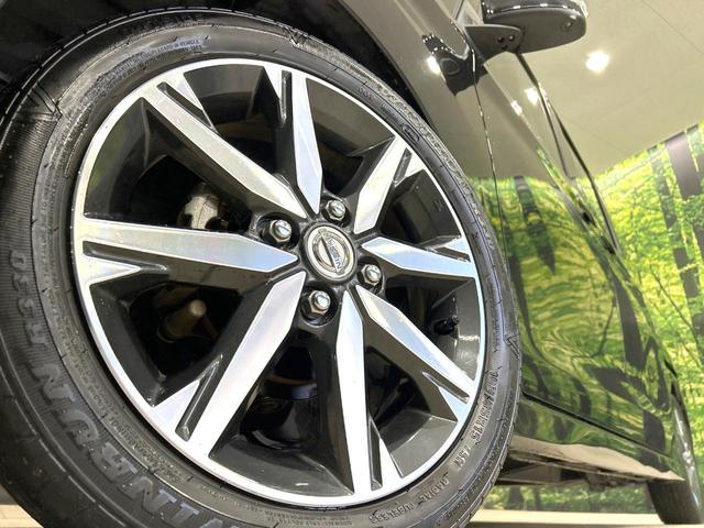 デイズルークス ハイウェイスター　Ｘ　Ｖセレクション　両側電動ドア　純正ＳＤナビ　全周囲カメラ　衝突軽減装置　禁煙車　ハーフレザーシート　ドラレコ　スマートキー　ＬＥＤヘッド　ＥＴＣ　純正１５インチＡＷ　オートハイビーム　オートライト　オートエアコン（12枚目）