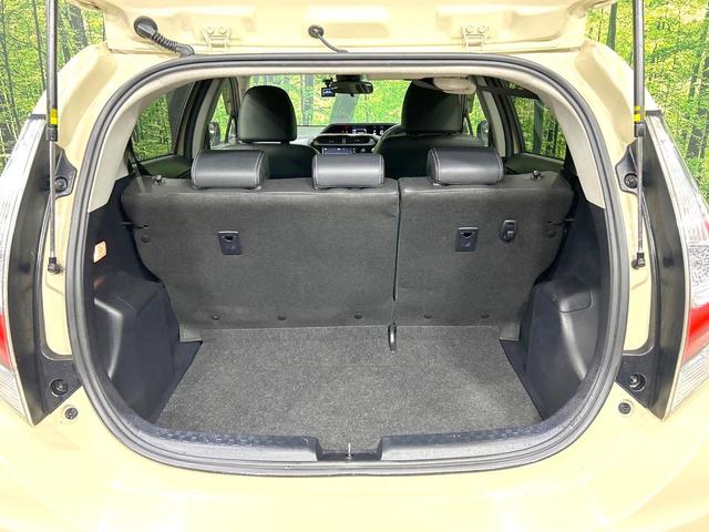 アクア クロスオーバー　純正ナビ　バックカメラ　セーフティセンス　禁煙車　ハーフレザー　ドラレコ　コーナーセンサー　スマートキー　ＬＩＤヘッド　ＥＴＣ　オートハイビーム　オートライト　オートエアコン　Ｂｌｕｅｔｏｏｔｈ（10枚目）