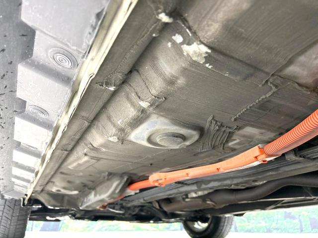 アクア クロスオーバー　純正ナビ　バックカメラ　セーフティセンス　禁煙車　ハーフレザー　ドラレコ　コーナーセンサー　スマートキー　ＬＩＤヘッド　ＥＴＣ　オートハイビーム　オートライト　オートエアコン　Ｂｌｕｅｔｏｏｔｈ（21枚目）