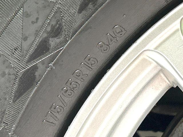 アクア クロスオーバー　純正ナビ　バックカメラ　セーフティセンス　禁煙車　ハーフレザー　ドラレコ　コーナーセンサー　スマートキー　ＬＩＤヘッド　ＥＴＣ　オートハイビーム　オートライト　オートエアコン　Ｂｌｕｅｔｏｏｔｈ（59枚目）