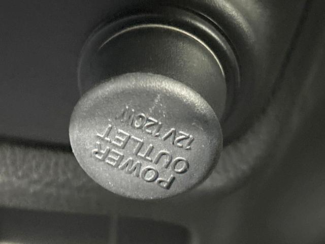 セレナ ２０Ｘ　Ｓ－ハイブリッド　純正ＳＤナビ　衝突被害軽減システム　禁煙車　スマートキー　ＬＥＤヘッド　ＥＴＣ　オートライト　オートエアコン　リアエアコン　Ｂｌｕｅｔｏｏｔｈ　ＣＤ　ＤＶＤ　フルセグ　横滑り防止装置　電動格納ミラー（57枚目）