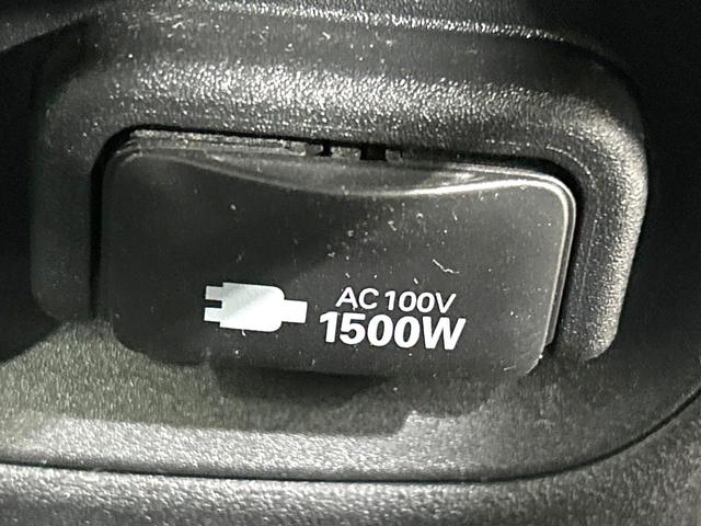 シエンタ ハイブリッドＺ　禁煙車　純正１０．５型ナビ　両側電動ドア　全周囲カメラ　ＢＳＭ　衝突軽減装置　レーダークルーズ　ドラレコ　シートヒーター　ステアリングヒーター　コーナーセンサー　ＬＥＤヘッド　ＥＴＣ　オートハイビーム（67枚目）