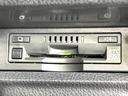 ノア Ｓｉ　ダブルバイビーＩＩ　後期型　禁煙車　純正９型ナビ　バックカメラ　両側電動ドア　衝突軽減装置　ハーフレザーシート　コーナーセンサー　スマートキー　ＬＥＤヘッド　ＥＴＣ２．０　クルコン　オートハイビーム　オートライト（7枚目）