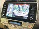 ランドクルーザープラド ＴＸ　Ｌパッケージ　後期型　４ＷＤ　禁煙車　メーカー純正９型ナビ　全周囲カメラ　衝突被害軽減システム　レーダークルーズ　レザーシート　前席シートエアコン　コーナーセンサー　ＬＥＤヘッド　ルーフレール　ＥＴＣ　スマートキー（4枚目）
