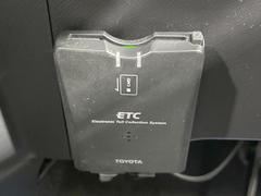 【ＥＴＣ】高速道路の料金所をストレスなく通過！話題のスポットやサービスエリアに多い「スマートIntercooler」利用時は必須のアイテムです。当店でセットアップを実施、ご納車当日からすぐにご利用いただけます！ 6