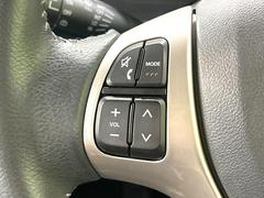 【ステアリングスイッチ】運転中、前方から目線をそらすことなく、オーディオ等の操作が可能な便利機能！安心＆快適なドライブを演出してくれます♪ 7