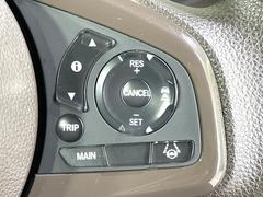 �ڥ����ץƥ��֥��롼������ȥ�����۹�®ƻϩ�Ǥ�Ĺ��Υ���Ԥ��ڤˡ�����ư��®�٤��ݤĥ��롼������ȥ����뤬�����ͷڸ������ƥ��Ϣ�Ȥ��������μ�ξ���Τ��Ƽִ֤��ݤĤ褦��®��Ĵ�ᤷ�Ƥ���ޤ����� 4