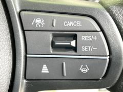 �ڥ����ץƥ��֥��롼������ȥ�����۹�®ƻϩ�Ǥ�Ĺ��Υ���Ԥ��ڤˡ�����ư��®�٤��ݤĥ��롼������ȥ����뤬�����ͷڸ������ƥ��Ϣ�Ȥ��������μ�ξ���Τ��Ƽִ֤��ݤĤ褦��®��Ĵ�ᤷ�Ƥ���ޤ����� 6