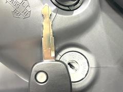 �ڥ����쥹�۾���Υ�줿��꤫��Ǥ�ܥ����Ĥǥɥ��γ������ܾ����Ǥ���ΤǤȤäƤ��������ɥ��θ������˽���Ĥ��뤳�Ȥ⤢��ޤ���� 4