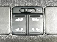 ��ξ¦�ѥ���饤�ɥɥ��ۥ��ޡ��ȥ����䱿ž�ʤΥ����å��Ǹ���ξ¦���饤�ɥɥ��γ��Ĥ���ǽ����ư�������Ϥ�����ƥɥ��򳫤���ɬ�פ�̵���������ʤ����ͤǤ��ñ�˳����Ĥ�Ǥ���Ŭ�Ǥ��� 5