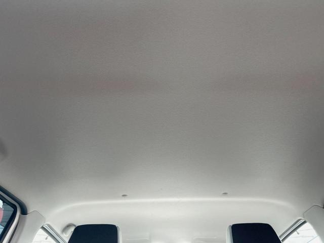 アルト Ｆ　禁煙車　シートヒーター　１３インチアルミホイール　ＣＤプレーヤー　盗難防止装置　プライバシーガラス　ベンチシート（45枚目）