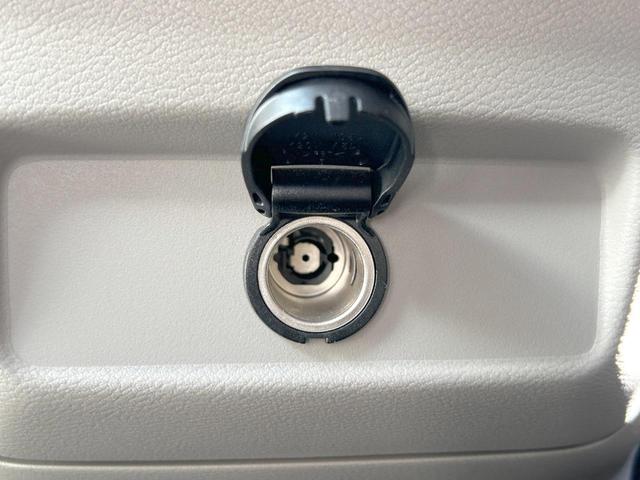 セレナ ＸＶ　後期　全方位運転支援システム　両側電動ドア　純正ナビ　バックカメラ　Ｂｌｕｅｔｏｏｔｈ　クルーズコントロール　リアオートエアコン　ＥＴＣ　インテリキー　ステアリングリモコン（44枚目）