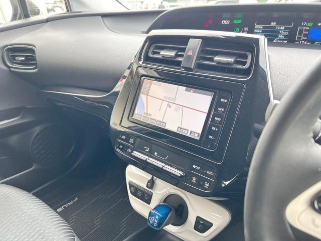 プリウス Ｓ　セーフティセンス　純正ナビ　バックカメラ　Ｂｌｕｅｔｏｏｔｈ　ＬＥＤライト　スマートキー　オートハイビーム　ビルトインＥＴＣ　純正１５インチアルミホイール　禁煙車（34枚目）