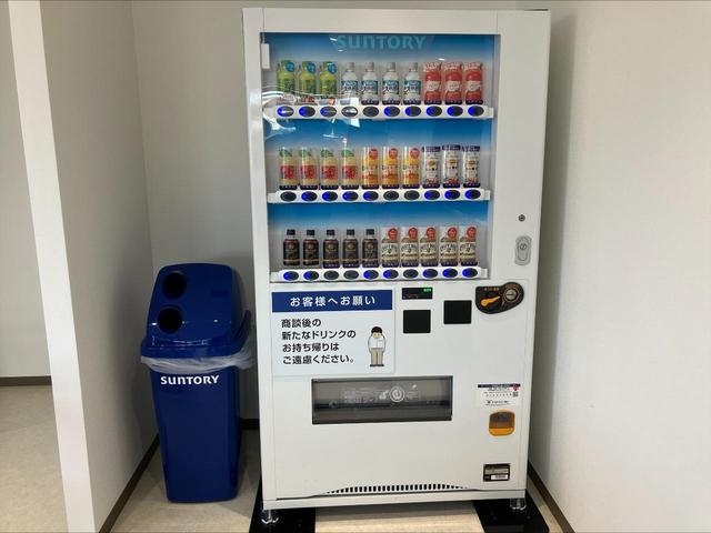 ムーヴキャンバス Ｇメイクアップリミテッド　ＳＡＩＩＩ　ストライプスカラー　純正ナビ　パノラマビューモニター　両側電動ドア　ＬＥＤライト　Ｂｌｕｅｔｏｏｔｈ　スマートキー　オートエアコン　オートライト　フォグランプ　オートハイビーム　禁煙車（80枚目）