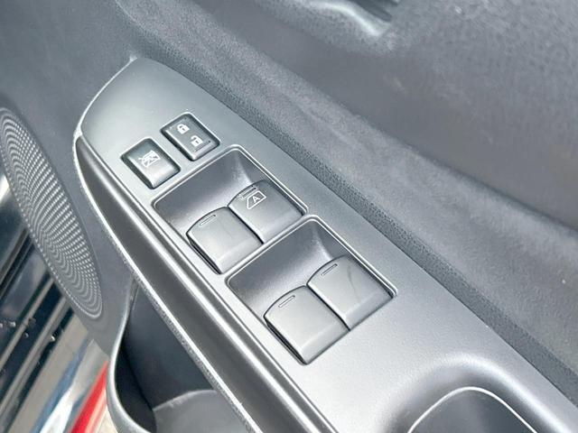 ノート ｅ－パワーニスモ　ナビ取付パッケージ　ＬＥＤヘッドランプ　インテリジェントエマージェンシーブレーキ　車線逸脱警報　エアロ　ＳＤナビ　バックカメラ　ＥＴＣ　純正１６インチアルミ　Ｂｌｕｅｔｏｏｔｈ　禁煙車（39枚目）