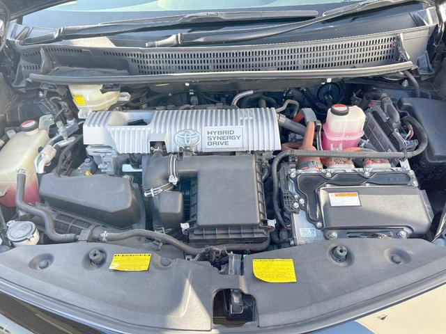 プリウスアルファ Ｇ　チューン　ブラック　ＢＩＧＸ９型ナビ　バックカメラ　クルーズコントロール　オートエアコン　ＥＴＣ　ＬＥＤヘッドランプ　スマートキー　電動格納ミラー　オートライト　フロントフォグランプ　ステアリングスイッチ　禁煙車（18枚目）