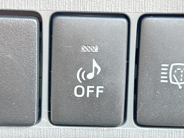 プリウスアルファ Ｇ　チューン　ブラック　ＢＩＧＸ９型ナビ　バックカメラ　クルーズコントロール　オートエアコン　ＥＴＣ　ＬＥＤヘッドランプ　スマートキー　電動格納ミラー　オートライト　フロントフォグランプ　ステアリングスイッチ　禁煙車（33枚目）