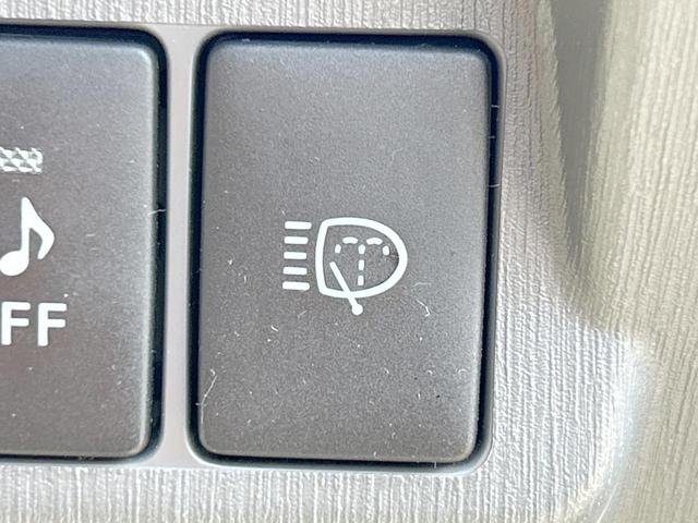 プリウスアルファ Ｇ　チューン　ブラック　ＢＩＧＸ９型ナビ　バックカメラ　クルーズコントロール　オートエアコン　ＥＴＣ　ＬＥＤヘッドランプ　スマートキー　電動格納ミラー　オートライト　フロントフォグランプ　ステアリングスイッチ　禁煙車（34枚目）