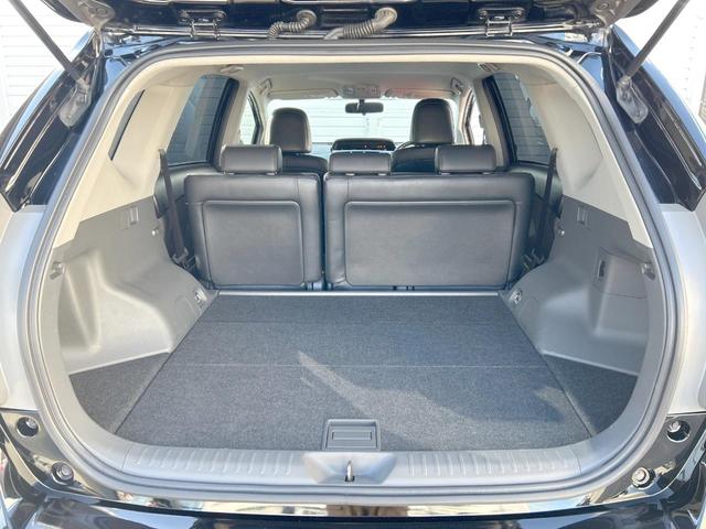 プリウスアルファ Ｇ　チューン　ブラック　ＢＩＧＸ９型ナビ　バックカメラ　クルーズコントロール　オートエアコン　ＥＴＣ　ＬＥＤヘッドランプ　スマートキー　電動格納ミラー　オートライト　フロントフォグランプ　ステアリングスイッチ　禁煙車（53枚目）