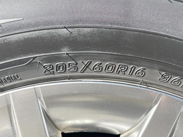 プリウスアルファ Ｇ　チューン　ブラック　ＢＩＧＸ９型ナビ　バックカメラ　クルーズコントロール　オートエアコン　ＥＴＣ　ＬＥＤヘッドランプ　スマートキー　電動格納ミラー　オートライト　フロントフォグランプ　ステアリングスイッチ　禁煙車（62枚目）