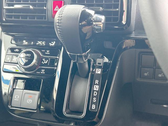 タント カスタムRS スマートアシスト 両側電動ドア SDナビ バックカメラ ハーフレザーシート ドライブレコーダー スマートキー LEDヘッド ETC車載器 オートライト オートエアコン 禁煙車(23枚目)