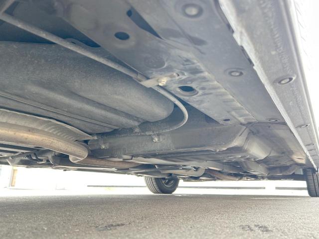 シエンタ G クエロ セーフティセンス 両側電動ドア 純正ナビ フルセグ バックカメラ Bluetooth スマートキー ビルトインETC LEDヘッドライト オートライト オートエアコン 禁煙車(42枚目)