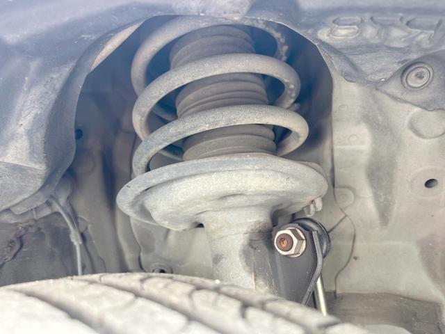 シエンタ G クエロ セーフティセンス 両側電動ドア 純正ナビ フルセグ バックカメラ Bluetooth スマートキー ビルトインETC LEDヘッドライト オートライト オートエアコン 禁煙車(44枚目)