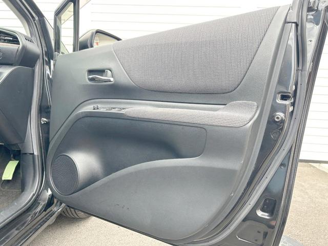 シエンタ G クエロ セーフティセンス 両側電動ドア 純正ナビ フルセグ バックカメラ Bluetooth スマートキー ビルトインETC LEDヘッドライト オートライト オートエアコン 禁煙車(62枚目)