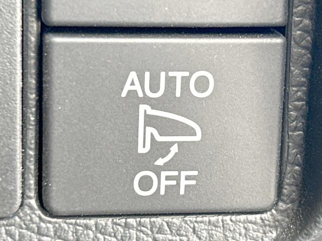 N-ONE プレミアムSSブラウンスタイルパッケージ 純正ナビ 地デジ バックカメラ Bluetooth HIDライト 前席シートヒーター クルーズコントロール 純正14インチアルミホイール 木目調インパネ スマートキー 禁煙(34枚目)