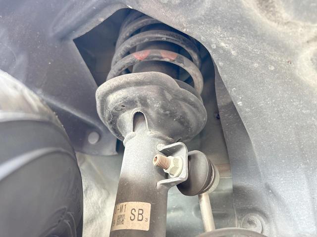 N-ONE プレミアムSSブラウンスタイルパッケージ 純正ナビ 地デジ バックカメラ Bluetooth HIDライト 前席シートヒーター クルーズコントロール 純正14インチアルミホイール 木目調インパネ スマートキー 禁煙(51枚目)