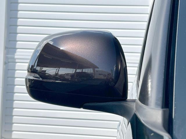 N-ONE プレミアムSSブラウンスタイルパッケージ 純正ナビ 地デジ バックカメラ Bluetooth HIDライト 前席シートヒーター クルーズコントロール 純正14インチアルミホイール 木目調インパネ スマートキー 禁煙(52枚目)