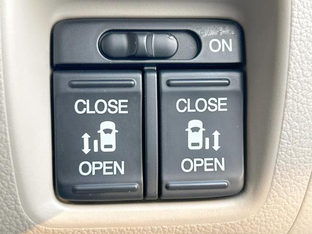 N-BOX G・Lパッケージ 両側電動ドア HIDヘッドライト 純正ナビ バックカメラ ドライブレコーダー スマートキー オートエアコン ステアリングリモコン ハーフシェイドフロントウィンドウ 禁煙車(3枚目)