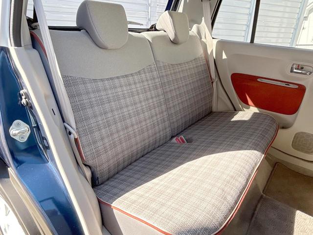 アルトラパン Ｓセレクション　特別仕様車　２トーンカラー　純正８型ナビ　全方位モニター　Ｂｌｕｅｔｏｏｔｈ　ＨＩＤヘッドライト　オートライト　オートエアコン　前席シートヒーター　ステアリングリモコン　禁煙車（12枚目）