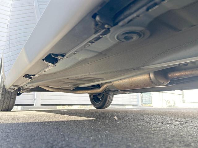 アルトラパン Ｓセレクション　特別仕様車　２トーンカラー　純正８型ナビ　全方位モニター　Ｂｌｕｅｔｏｏｔｈ　ＨＩＤヘッドライト　オートライト　オートエアコン　前席シートヒーター　ステアリングリモコン　禁煙車（38枚目）