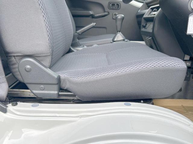 ハイゼットトラック ジャンボ 4WD ハイロウ切替式5速マニュアル SDナビ バックカメラ Bluetooth HIDヘッドライト スーパーデフロック 大型荷台作業灯 キーレス パワーウィンドウ 禁煙車(24枚目)