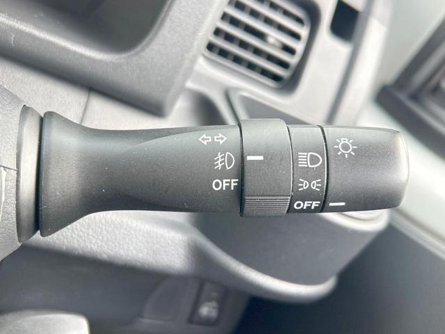 ハイゼットトラック ジャンボ 4WD ハイロウ切替式5速マニュアル SDナビ バックカメラ Bluetooth HIDヘッドライト スーパーデフロック 大型荷台作業灯 キーレス パワーウィンドウ 禁煙車(27枚目)