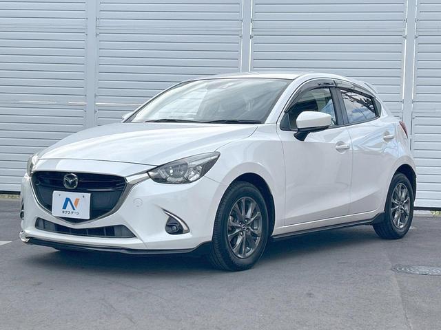 デミオ １３Ｓツーリング　スマートシティブレーキ　コネクトナビ　バックカメラ　ＬＥＤライト　Ｂｌｕｅｔｏｏｔｈ　ＣＤ・ＤＶＤ再生　スマートキー　純正１５インチアルミホイール　革巻ステアリング　禁煙車（21枚目）