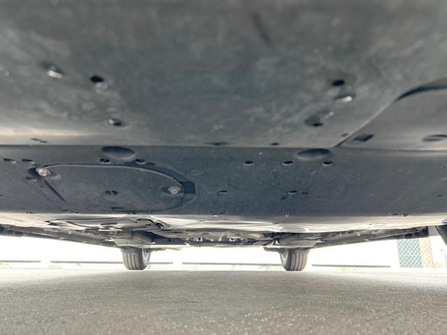 デミオ １３Ｓツーリング　スマートシティブレーキ　コネクトナビ　バックカメラ　ＬＥＤライト　Ｂｌｕｅｔｏｏｔｈ　ＣＤ・ＤＶＤ再生　スマートキー　純正１５インチアルミホイール　革巻ステアリング　禁煙車（47枚目）