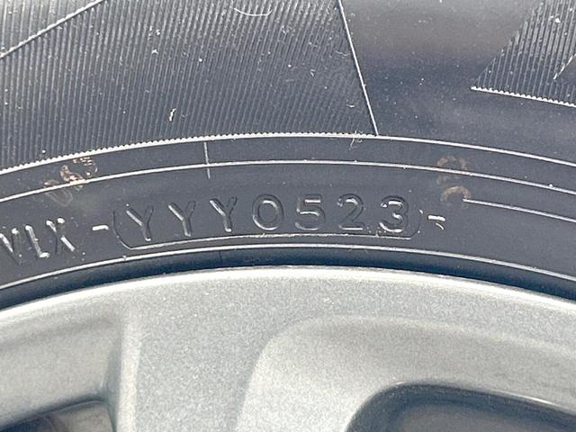 デミオ １３Ｓツーリング　スマートシティブレーキ　コネクトナビ　バックカメラ　ＬＥＤライト　Ｂｌｕｅｔｏｏｔｈ　ＣＤ・ＤＶＤ再生　スマートキー　純正１５インチアルミホイール　革巻ステアリング　禁煙車（51枚目）