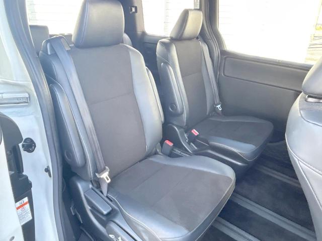 ノア Si ダブルバイビー 後期 7人乗 セーフティセンス BIGX11型ナビ 両側電動ドア クルーズコントロール リアオートエアコン LEDライト ビルトインETC 純正16インチアルミホイール 禁煙車(10枚目)