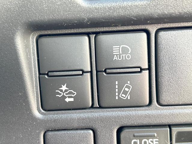 ノア Si ダブルバイビー 後期 7人乗 セーフティセンス BIGX11型ナビ 両側電動ドア クルーズコントロール リアオートエアコン LEDライト ビルトインETC 純正16インチアルミホイール 禁煙車(33枚目)