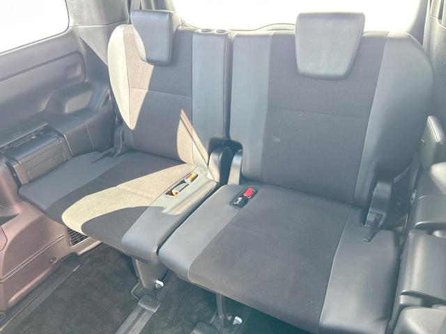 ノア Si ダブルバイビー 後期 7人乗 セーフティセンス BIGX11型ナビ 両側電動ドア クルーズコントロール リアオートエアコン LEDライト ビルトインETC 純正16インチアルミホイール 禁煙車(47枚目)