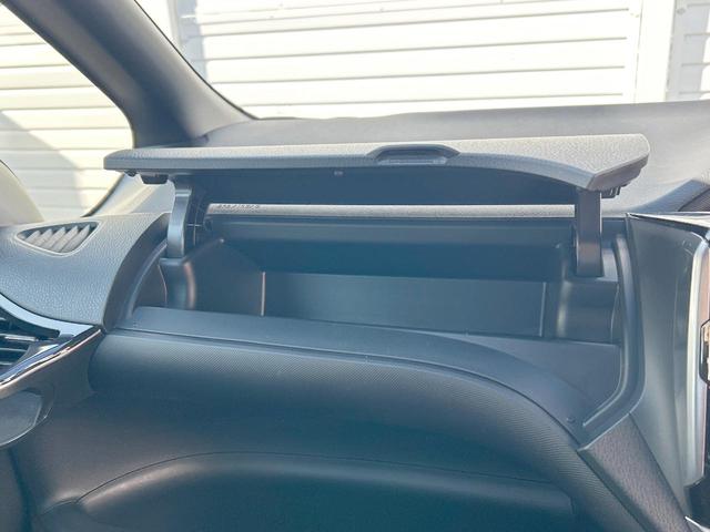 ノア Si ダブルバイビー 後期 7人乗 セーフティセンス BIGX11型ナビ 両側電動ドア クルーズコントロール リアオートエアコン LEDライト ビルトインETC 純正16インチアルミホイール 禁煙車(52枚目)