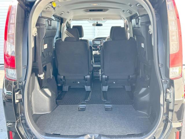 ノア X ディライトプラス 7人 両側電動ドア 純正ナビ バックカメラ Bluetooth LEDライト リアオートエアコン デュアルオートエアコン スマートキー ビルトインETC アイドリングストップ(12枚目)