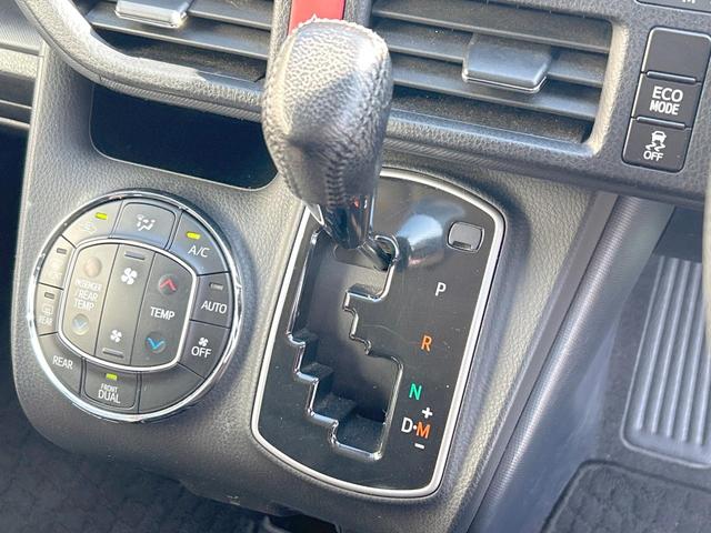 ノア X ディライトプラス 7人 両側電動ドア 純正ナビ バックカメラ Bluetooth LEDライト リアオートエアコン デュアルオートエアコン スマートキー ビルトインETC アイドリングストップ(23枚目)